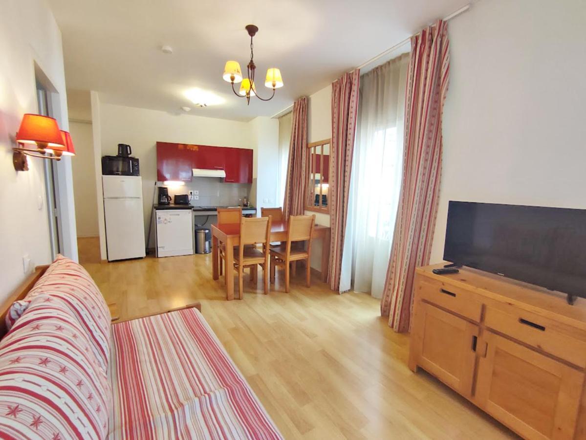 Zenitude, T3, Centre Luchon, Wifi, Casier A Skis, Ascenseur, 6 Personnes Bagnères-de-Luchon Extérieur photo